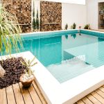 panneaux solaires et design, comment intégrer les panneaux de façon harmonieuse sur une maison